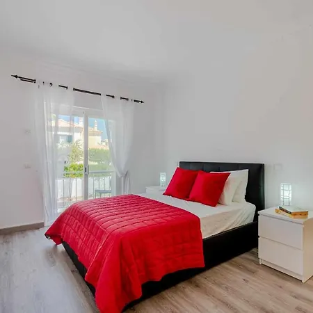 V3 Olhos Dagua Com Piscina Ac Wifi 800m אולוס די אגווה