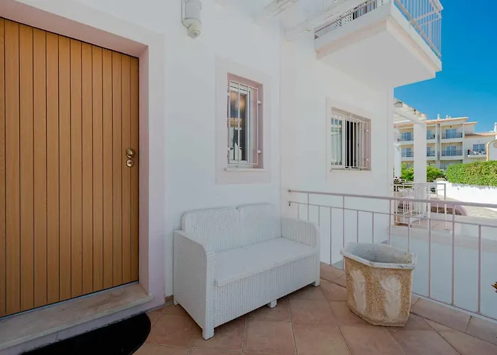Σπίτι διακοπών V3 Olhos Dagua Com Piscina Ac Wifi 800m *